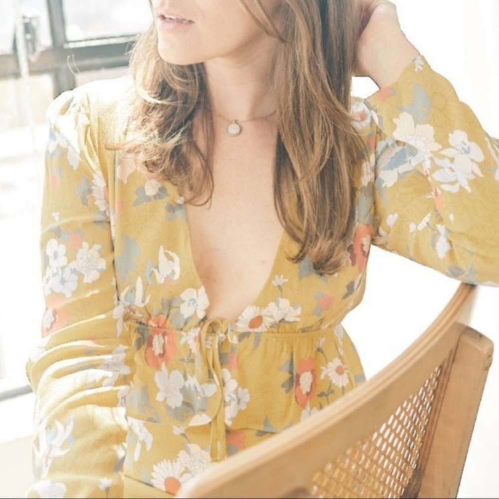 Aritzia Sunday Best Tie Front Retro Floral Print Blouse Top XS - Picture 5 of 16